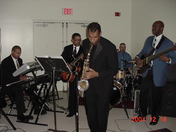 Trendle Thomas - Keys; Ron Smith - Guitar; Wake Campbell - Sax; Dave Gladding - Drums; Chris Rhodes - Bass