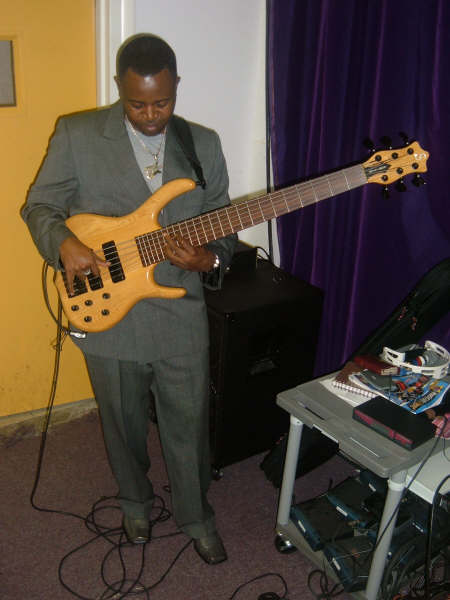 Malcolm Hall - Bassist

Owns several basses - here with his Ken Smith
